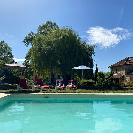 Sfeervol Vakantiehuis Op Landgoed Aan De Dordogne Villa Prudhomat Exterior photo
